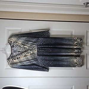 Chico's Half Sleeve Beige Gray Black Print Sz 2